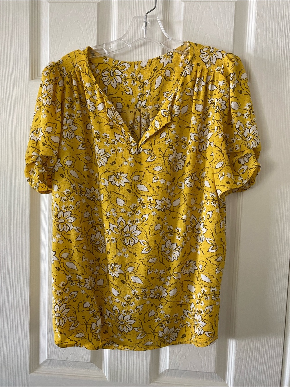 JASMINE AND JULIANA FLORAL BLOUSE SIZE L